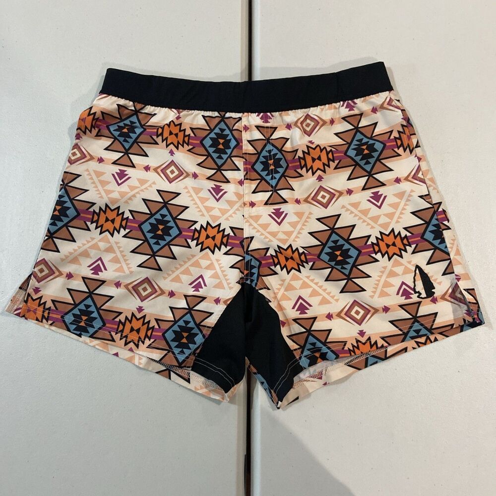 THF TacHuntFish Athletic Shorts Size XL Geometric Theme